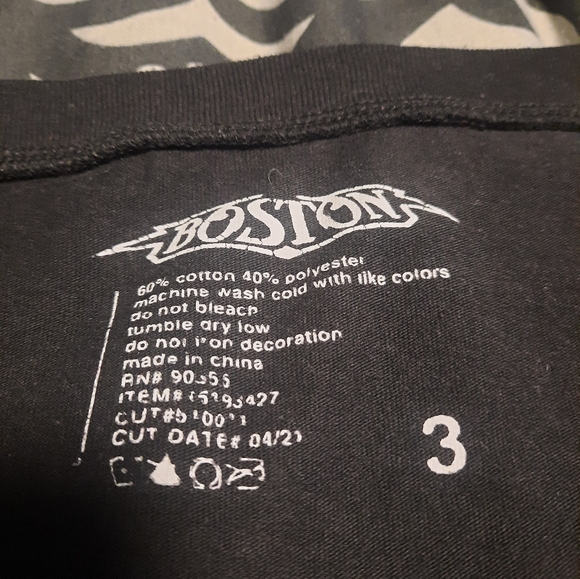 Boston band t-shirt 3 - Picture 3 of 4